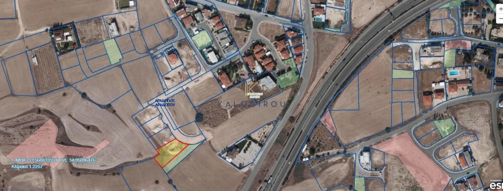 1,092m² Plot for Sale in Aradippou, Larnaca District