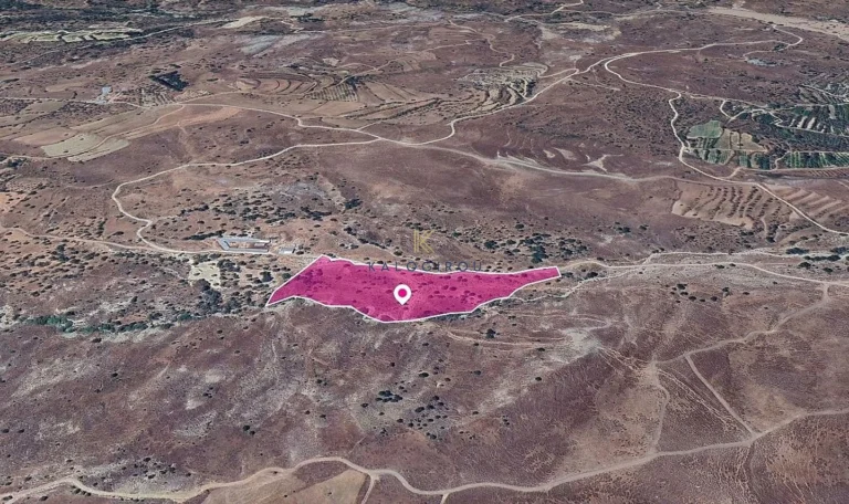 25,084m² Plot for Sale in Kelokedara, Paphos District