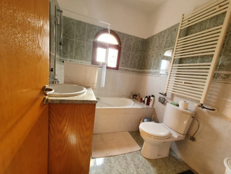 3 Bedroom House for Sale in Paphos – Emba