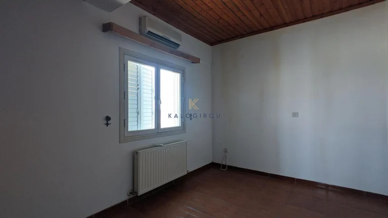 3 Bedroom House for Sale in Kokkinotrimithia, Nicosia District