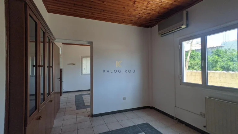 3 Bedroom House for Sale in Kokkinotrimithia, Nicosia District