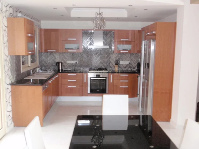 6+ Bedroom House for Rent in Germasogeia, Limassol District