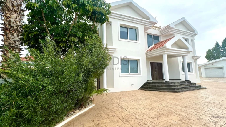 5 Bedroom House for Sale in Ypsonas, Limassol District