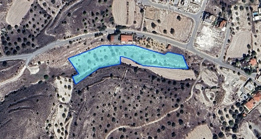 7,693m² Plot for Sale in Alampra, Nicosia District