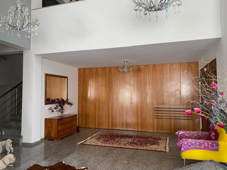 5 Bedroom House for Sale in Parekklisia, Limassol District