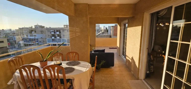 3 Bedroom Apartment for Rent in Larnaca – Finikoudes