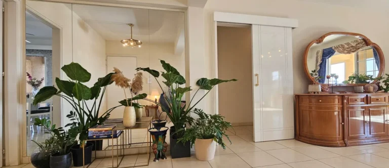 3 Bedroom Apartment for Rent in Larnaca – Finikoudes