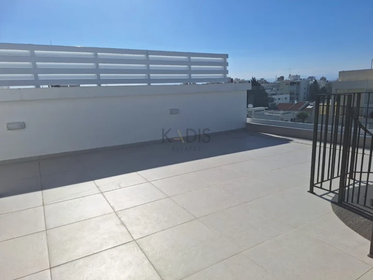 2 Bedroom Apartment for Sale in Agioi Omologites, Nicosia District