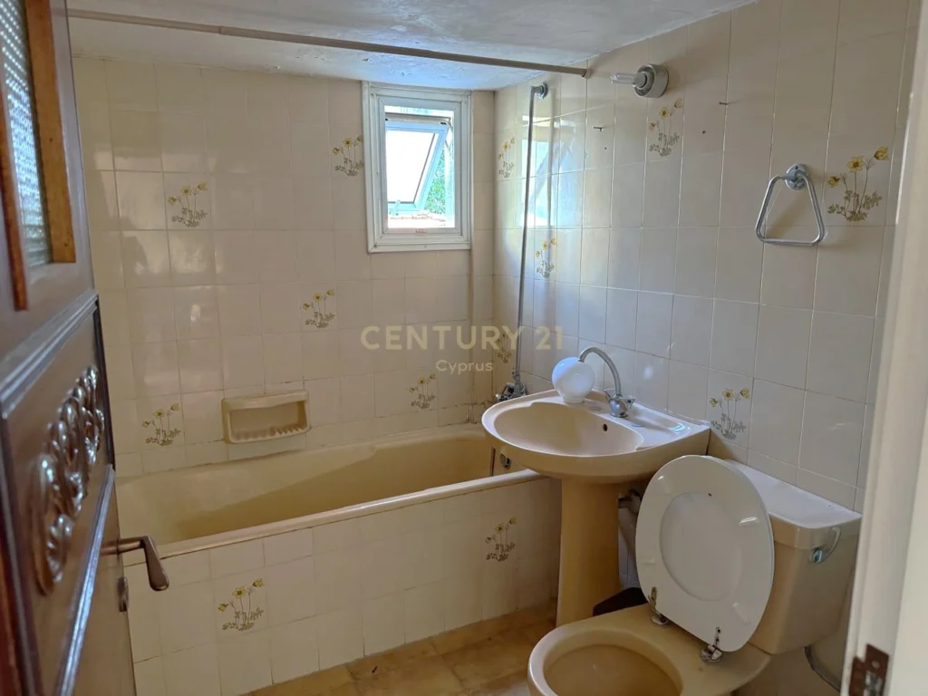 2 Bedroom Apartment for Sale in Limassol District