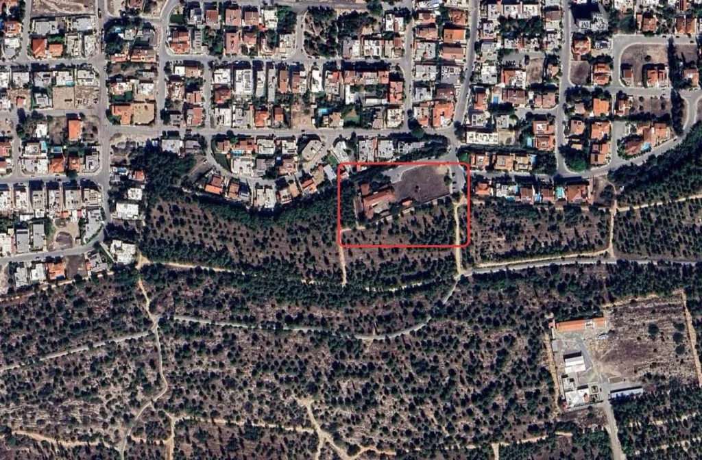 1,348m² Plot for Sale in Aglantzia, Nicosia District