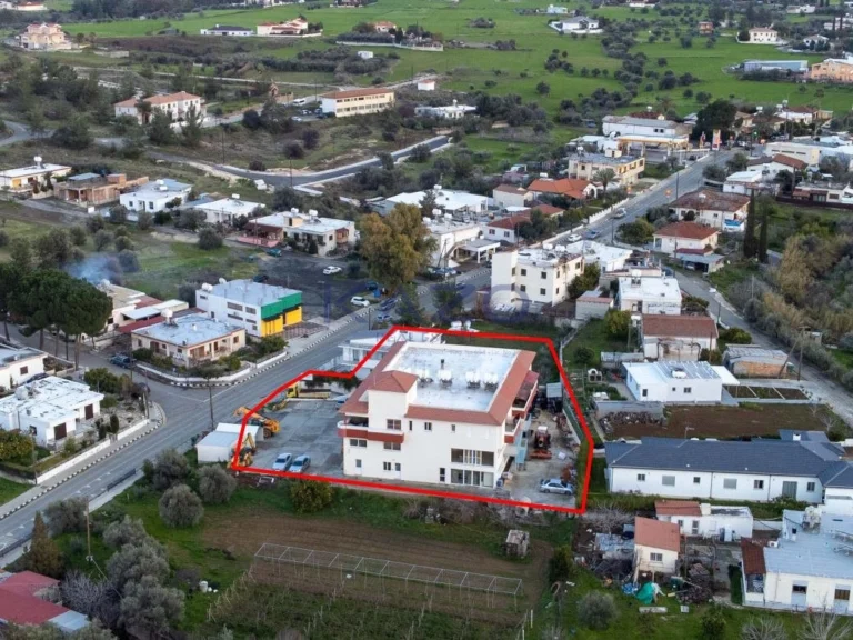 1131m² Commercial for Sale in Klirou, Nicosia District