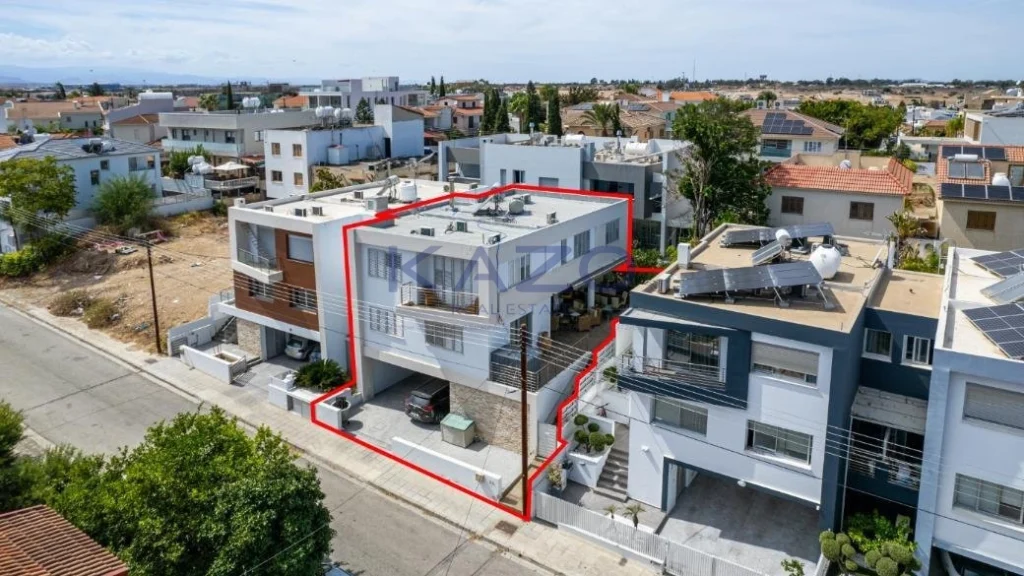 5 Bedroom House for Sale in Engomi, Nicosia District