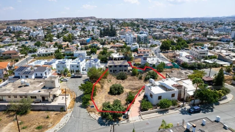 324m² House for Sale in Tseri, Nicosia District