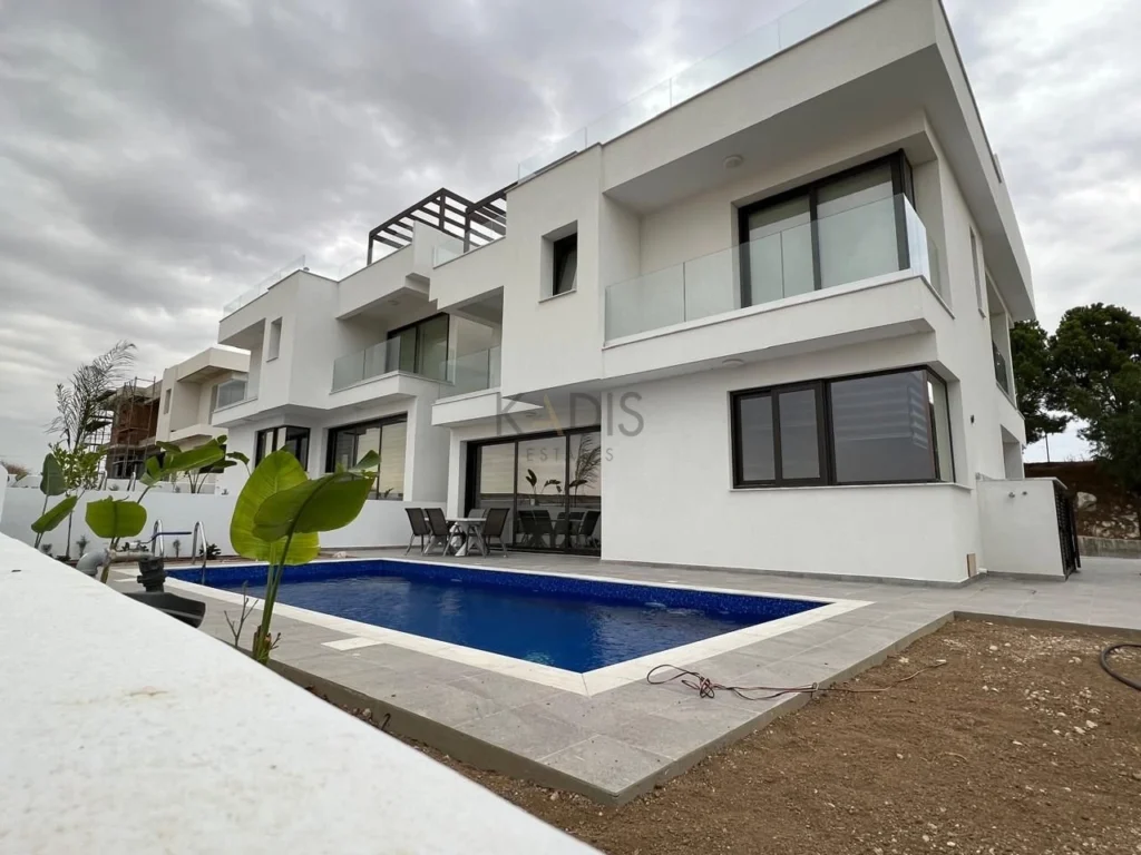 3 Bedroom House for Sale in Pyla, Larnaca District