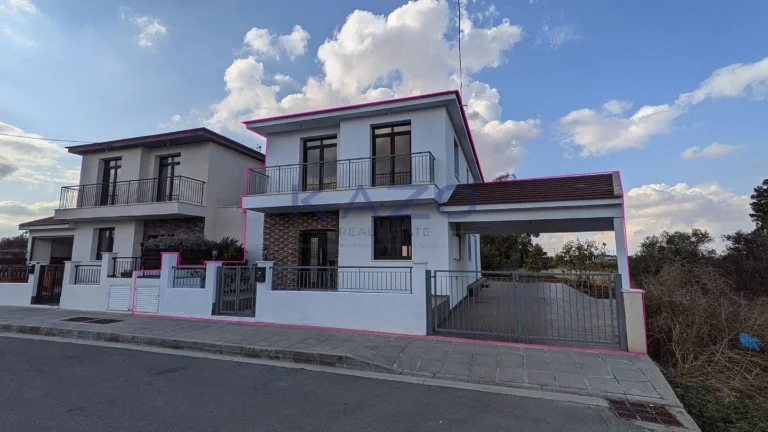 4 Bedroom House for Sale in Episkopeio, Nicosia District