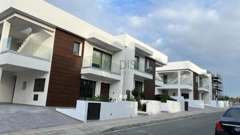 3 Bedroom House for Sale in Pyla, Larnaca District