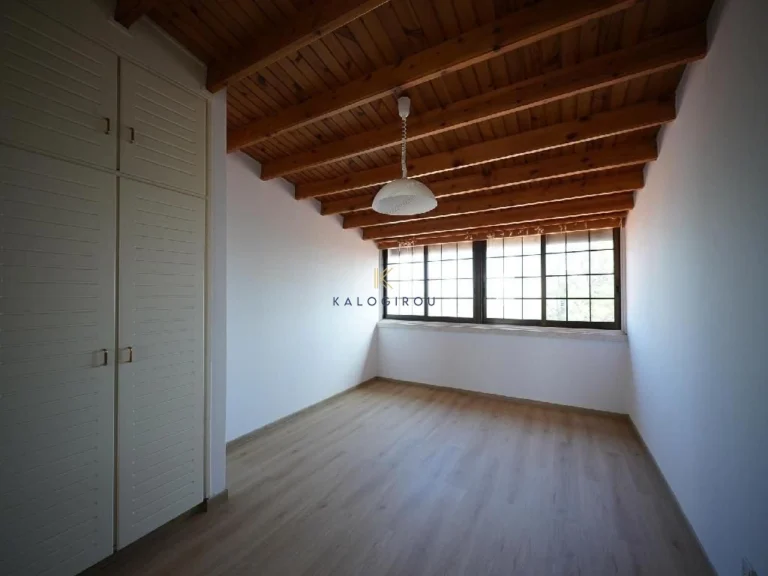 5 Bedroom House for Sale in Dali, Nicosia District