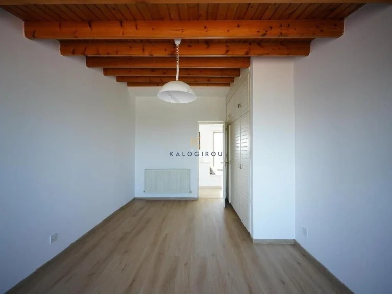 5 Bedroom House for Sale in Dali, Nicosia District