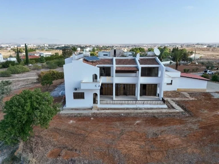 Cheap Houses and Villas for Sale Nicosia up to 900000 euro
