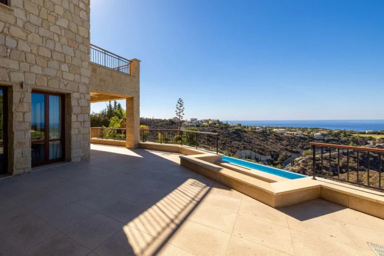 5 Bedroom House for Sale in Paphos District