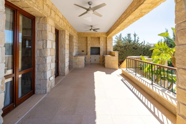 5 Bedroom House for Sale in Paphos District