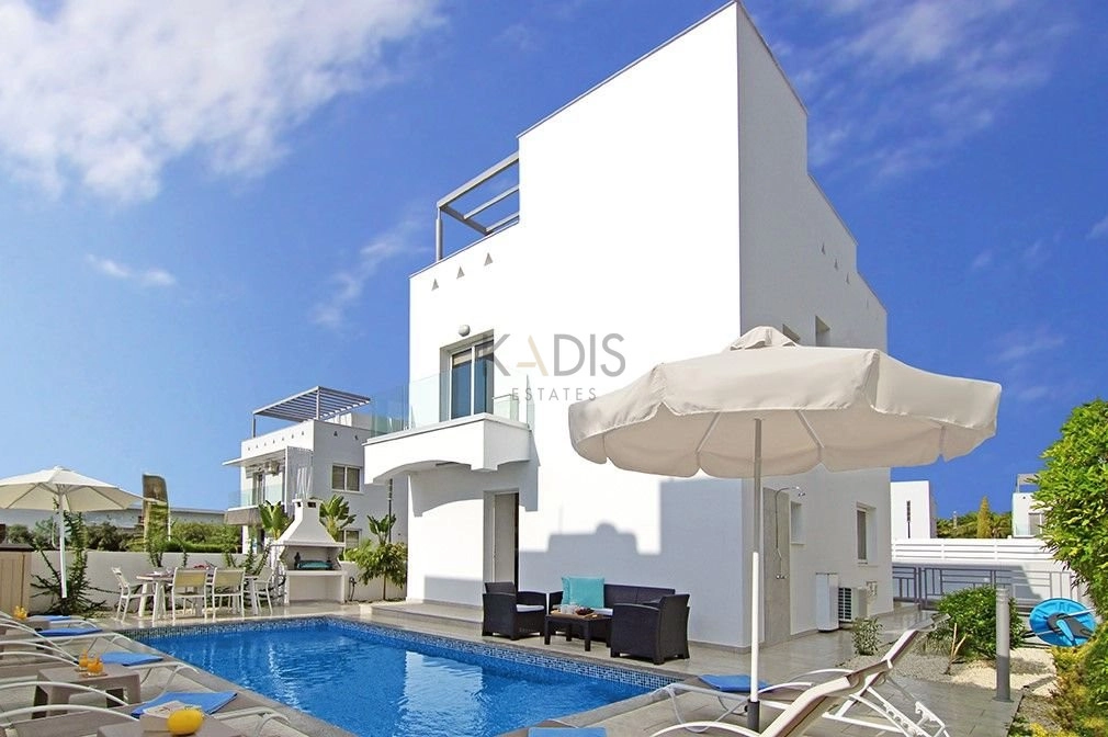 3 Bedroom House for Sale in Famagusta – Agia Napa