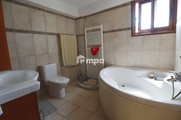 3 Bedroom House for Rent in Lakatamia, Nicosia District