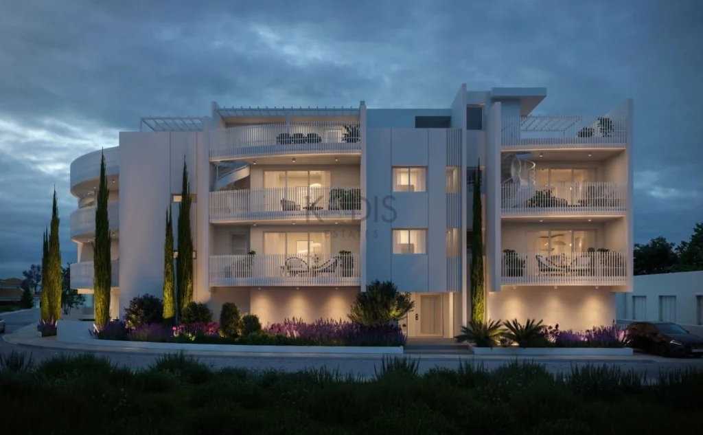 2 Bedroom Apartment for Sale in Dromolaxia, Larnaca District