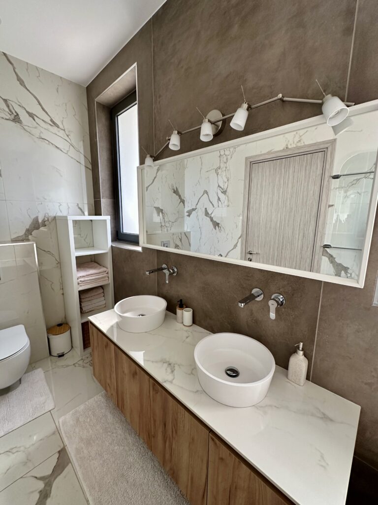 6+ Bedroom House for Sale in Germasogeia, Limassol District
