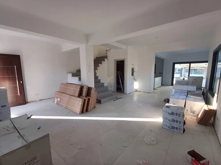 3 Bedroom House for Sale in Livadia Larnakas, Larnaca District