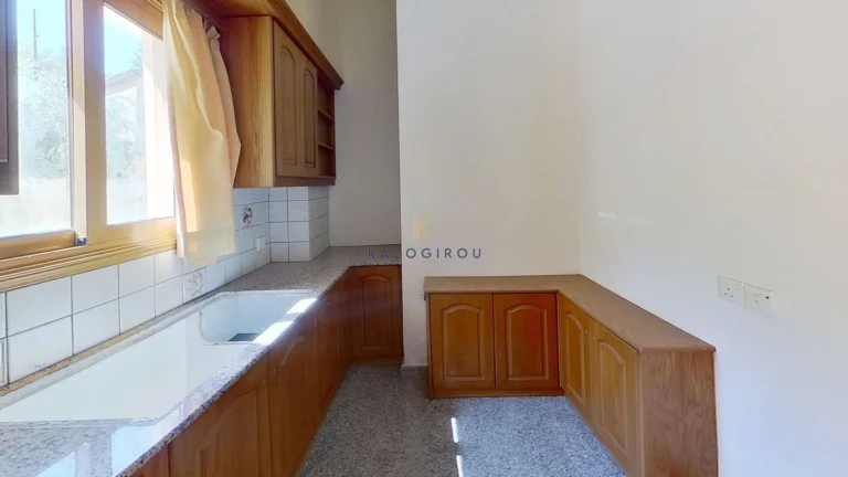 4 Bedroom House for Sale in Kampos, Nicosia District