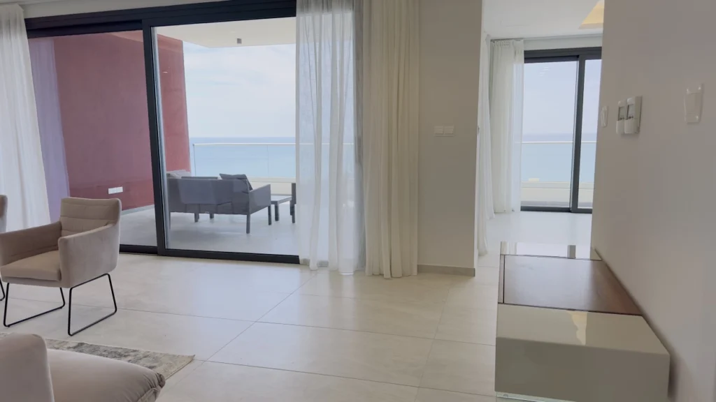 5 Bedroom Apartment for Rent in Mouttagiaka Tourist Area, Limassol District