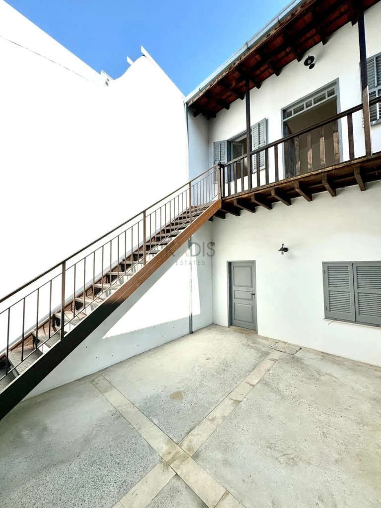 80m² Office for Rent in Limassol District