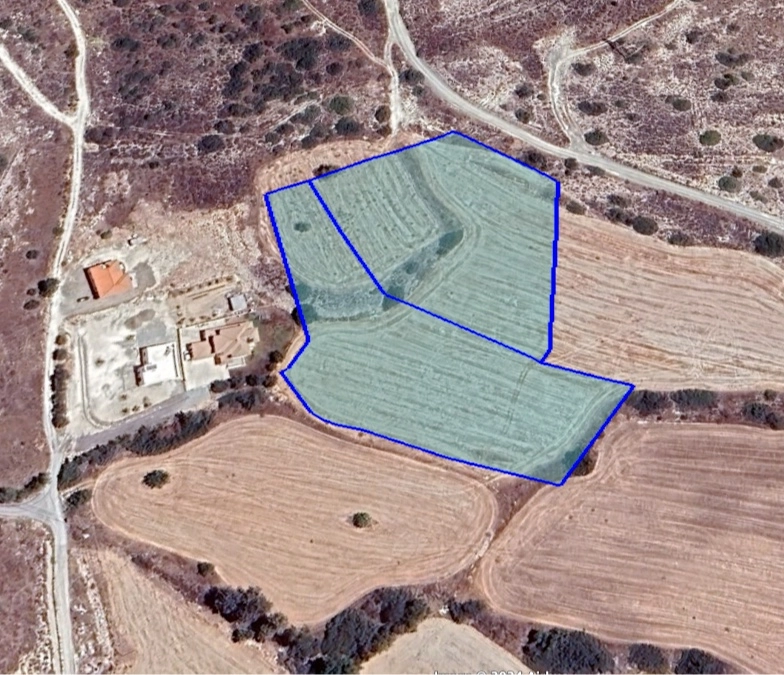 13,378m² Plot for Sale in Kalavasos, Larnaca District