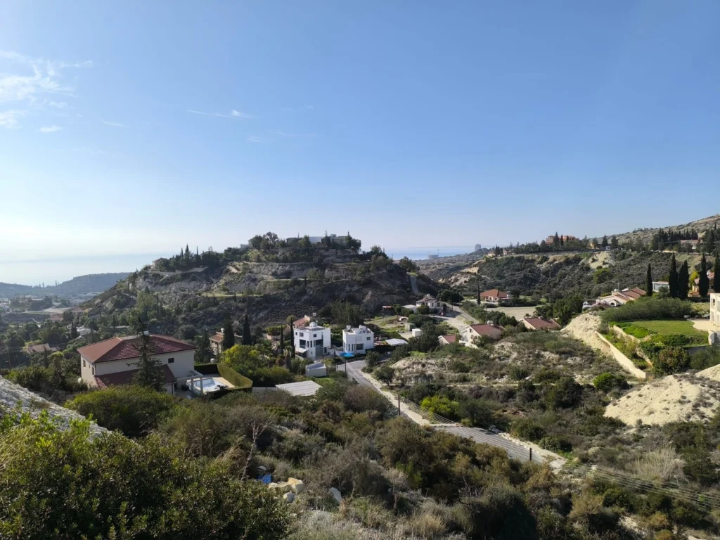 1,016m² Plot for Sale in Agios Tychonas, Limassol District