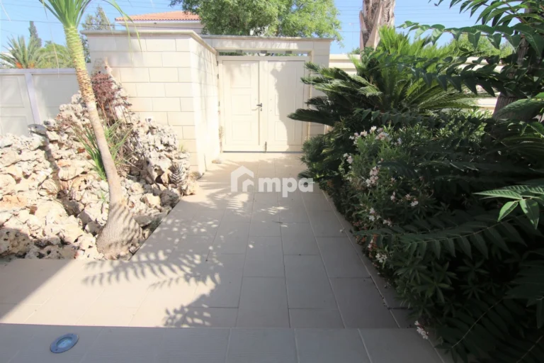 4 Bedroom House for Rent in Nicosia District