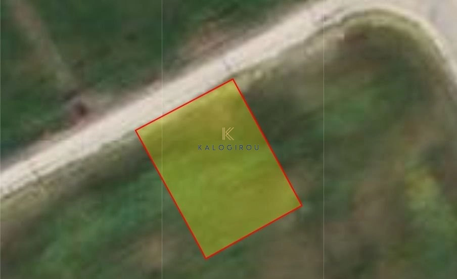 596m² Plot for Sale in Pervolia Larnacas