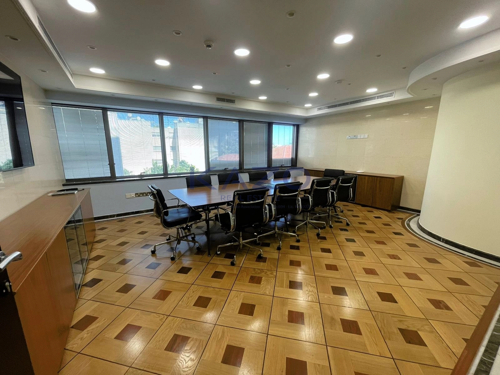 480m² Office for Rent in Limassol District