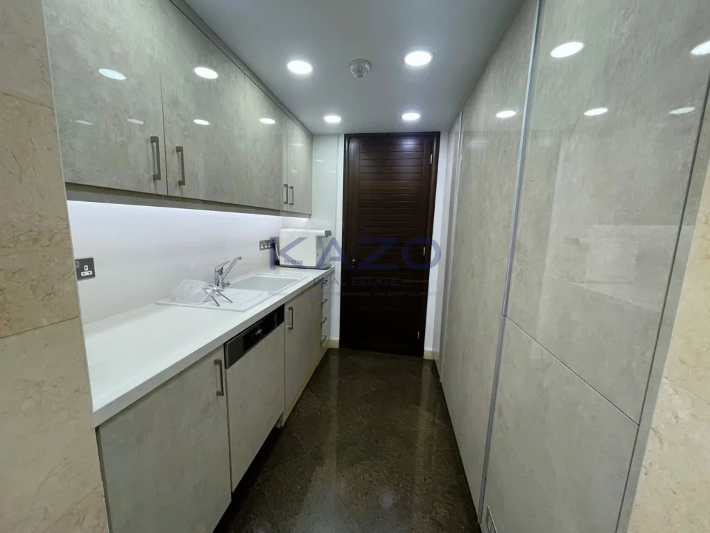480m² Office for Rent in Limassol District