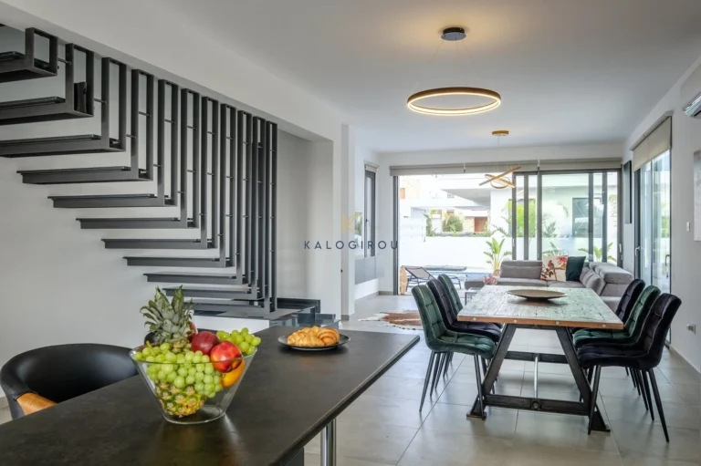 5 Bedroom House for Sale in Dhekelia, Larnaca District