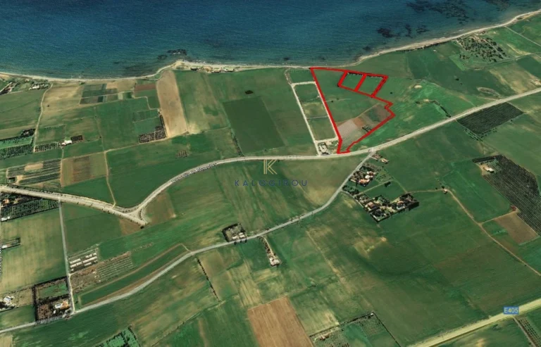 87,264m² Plot for Sale in Pervolia Larnacas