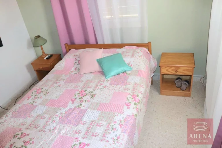 2 Bedroom House for Sale in Pervolia Larnacas