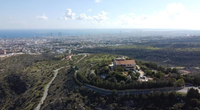 6+ Bedroom House for Sale in Limassol – Agios Athanasios