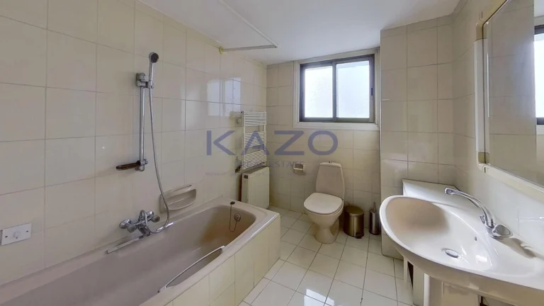 4 Bedroom Apartment for Sale in Engomi, Nicosia District