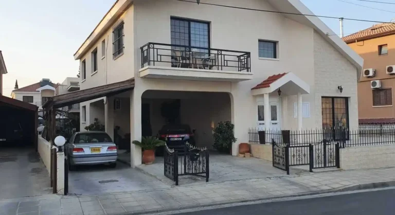 4 Bedroom House for Sale in Ypsonas, Limassol District