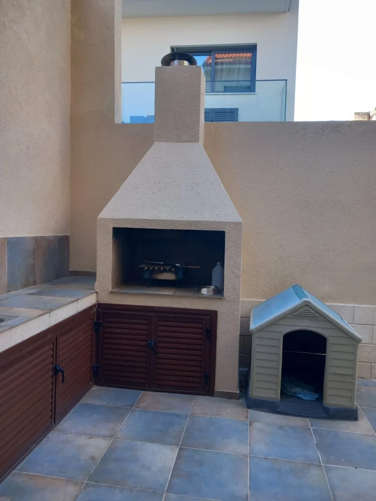 3 Bedroom Apartment for Rent in Limassol – Neapolis