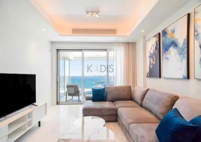 Квартира с 2 спальнями в аренду в Парекклисии, район Лимассола