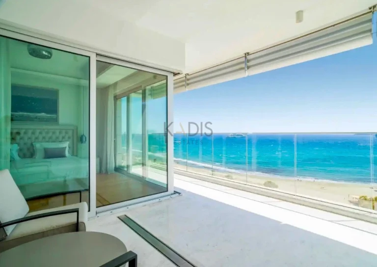 Квартира с 2 спальнями в аренду в Парекклисии, район Лимассола