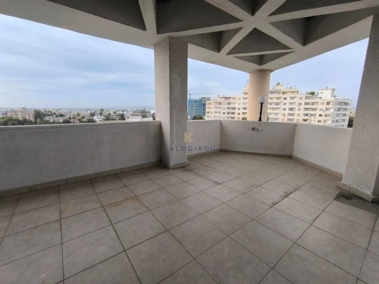 92m² Office for Sale in Larnaca District