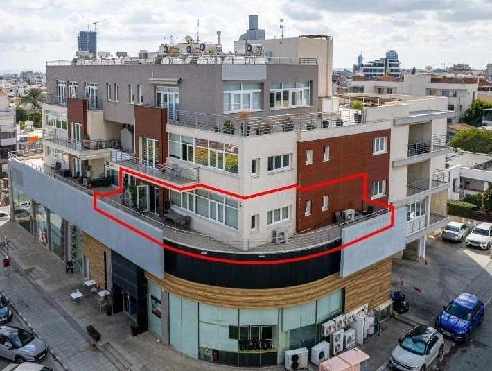 196m² Office for Sale in Limassol – Mesa Geitonia